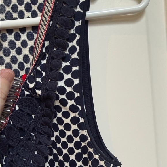 Tory Burch sz M 100% SILK Navy Dotted beaded collar w blue eyelet trim logo - Picture 3 of 12